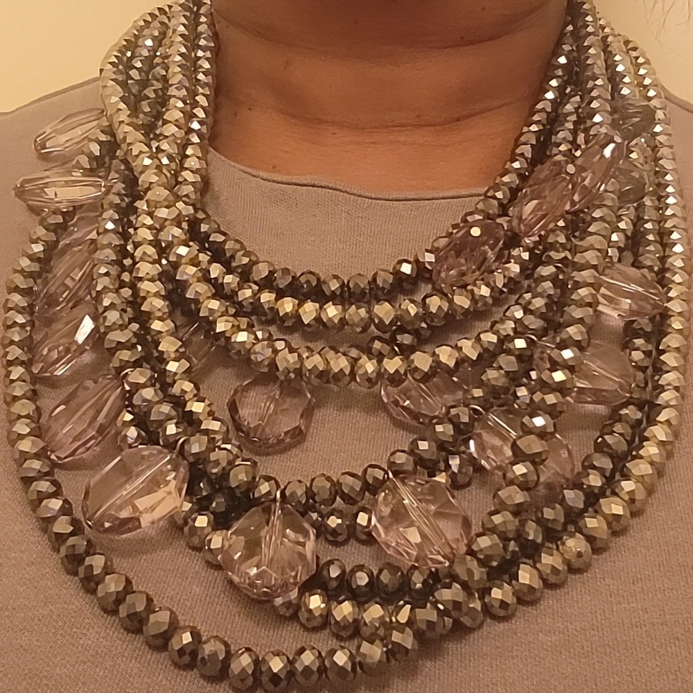 Sassy Jones Malia Necklace - Gray Taupe